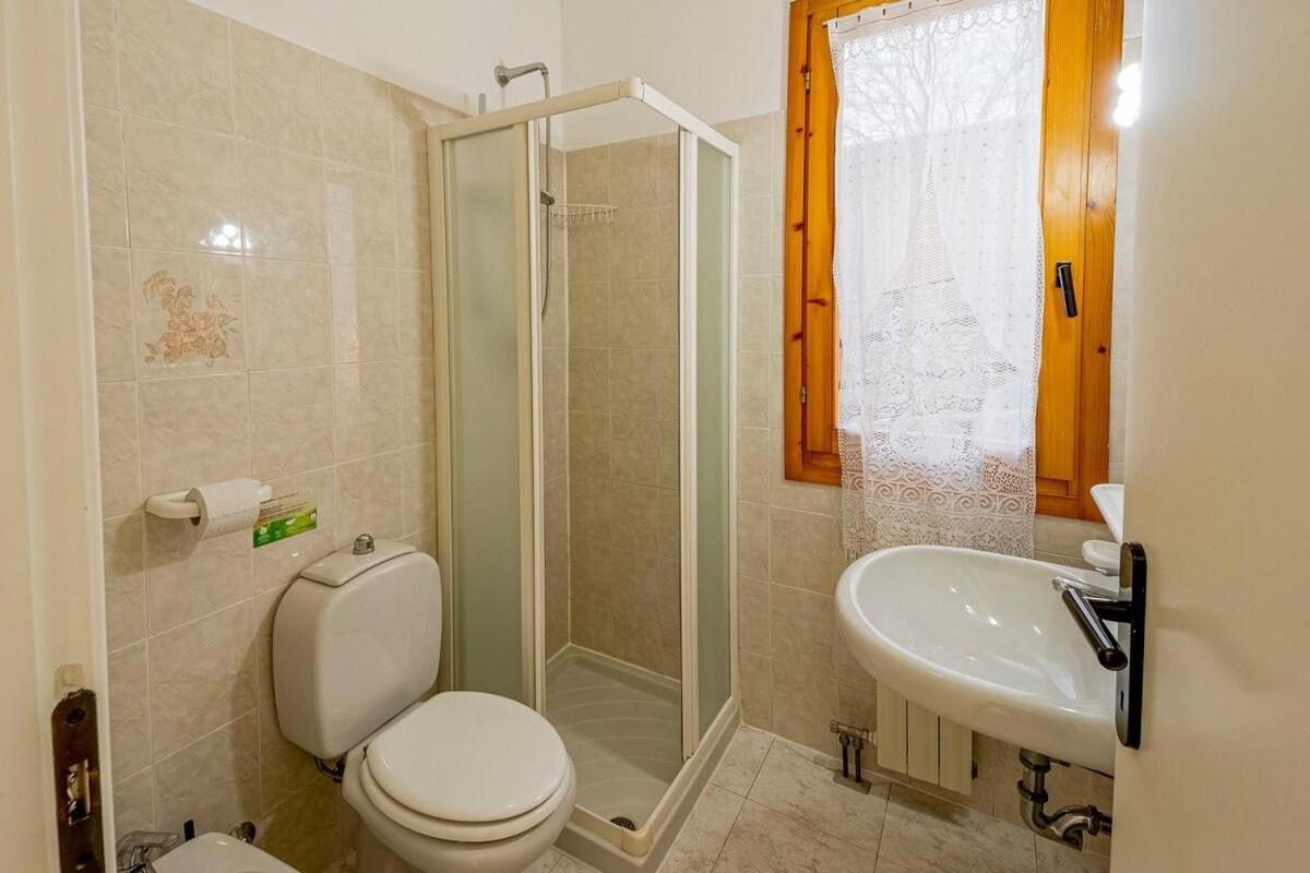 Villino Garden & Pool Hotel Andora Ngoại thất bức ảnh