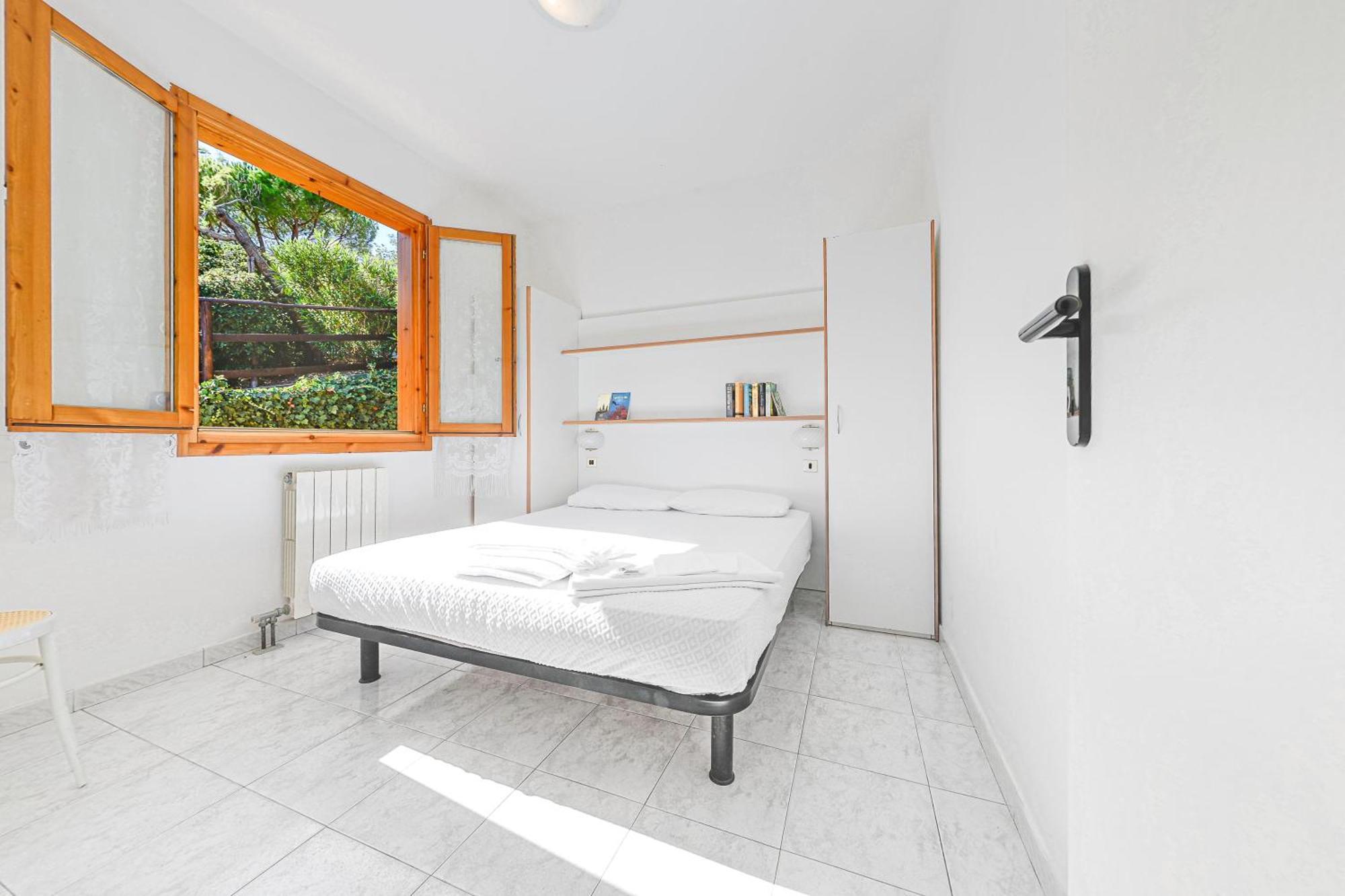 Villino Garden & Pool Hotel Andora Ngoại thất bức ảnh